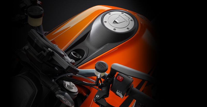 Новый мотоцикл KTM 1290 Super Duke R 2014