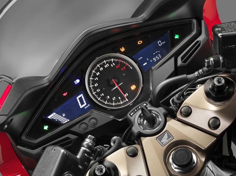 Новый мотоцикл Honda VFR800F 2014