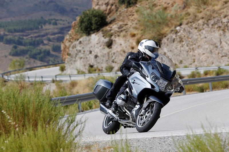 Туристический мотоцикл BMW R1200RT 2014 (100 фото)