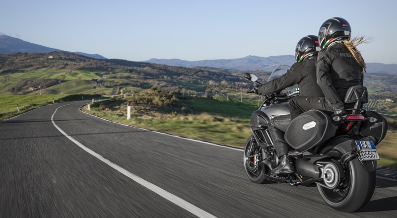 Мотоциклы Ducati Diavel 2014: никаких изменений
