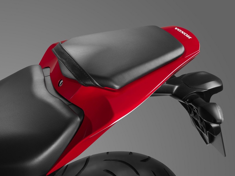 Спортбайк Honda CBR1000RR Fireblade 2014