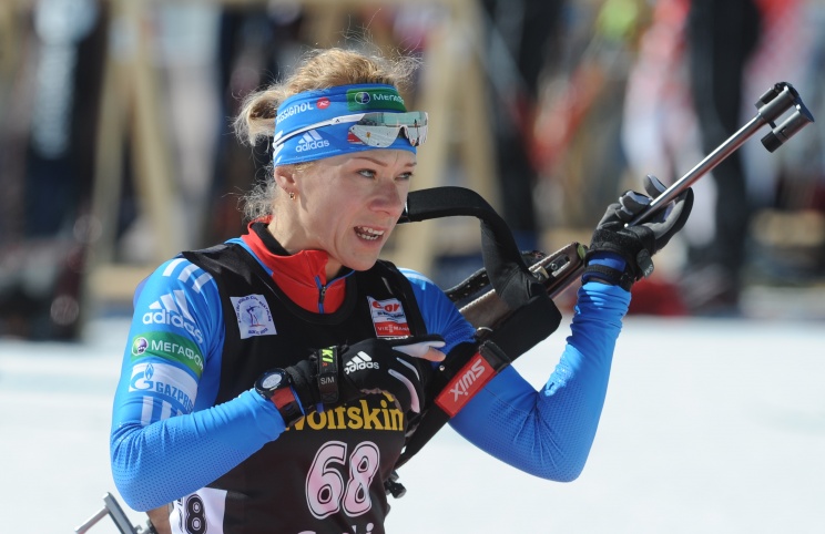 Биатлонистка Ольга Зайцева заняла второе место в спринте на этапе Кубка мира в Швеции