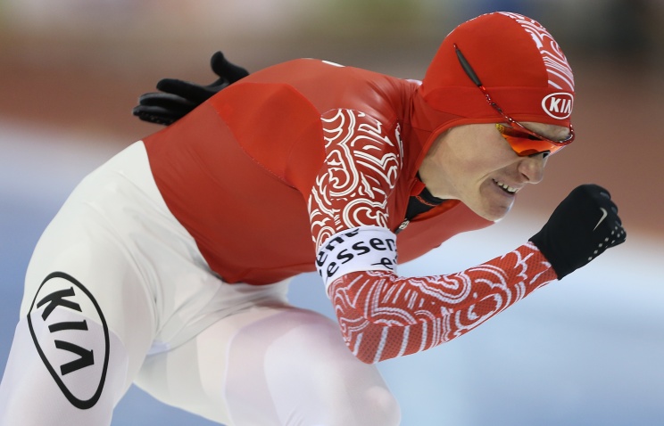 Российский конькобежец Артем Кузнецов стал третьим на дистанции 500 м на этапе Кубка мира