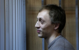 Дмитриченко приговорен к 6 годам колонии строгого режима по делу о нападении на Филина