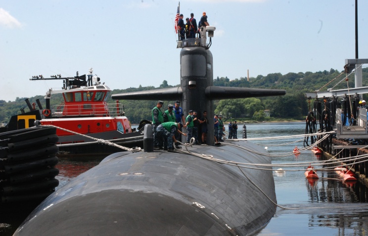 ВМС США произвели запуск беспилотного летательного аппарата с погруженной подводной лодки