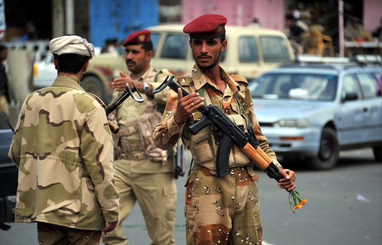 Вооруженные силы Йемена отбили здание Минобороны у исламистов