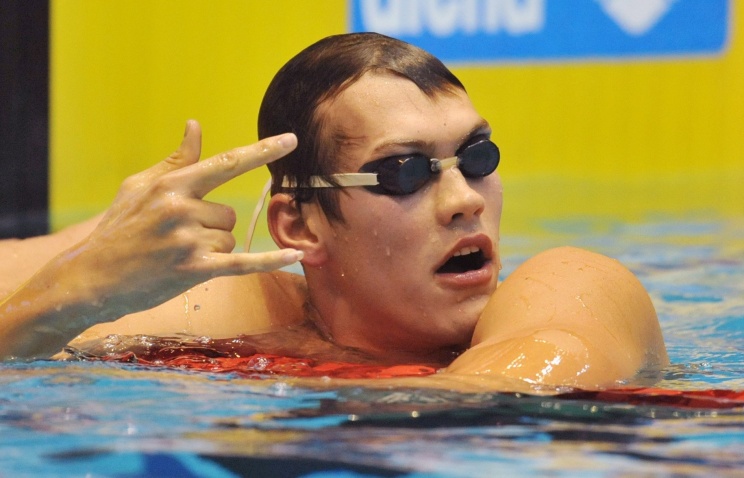 Пловец Вятчанин завоевал "золото" на дистанции 200 м на спине на открытом чемпионате США