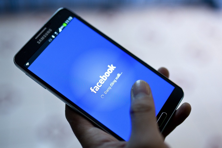 В Facebook может появиться новая кнопка "сопереживание"