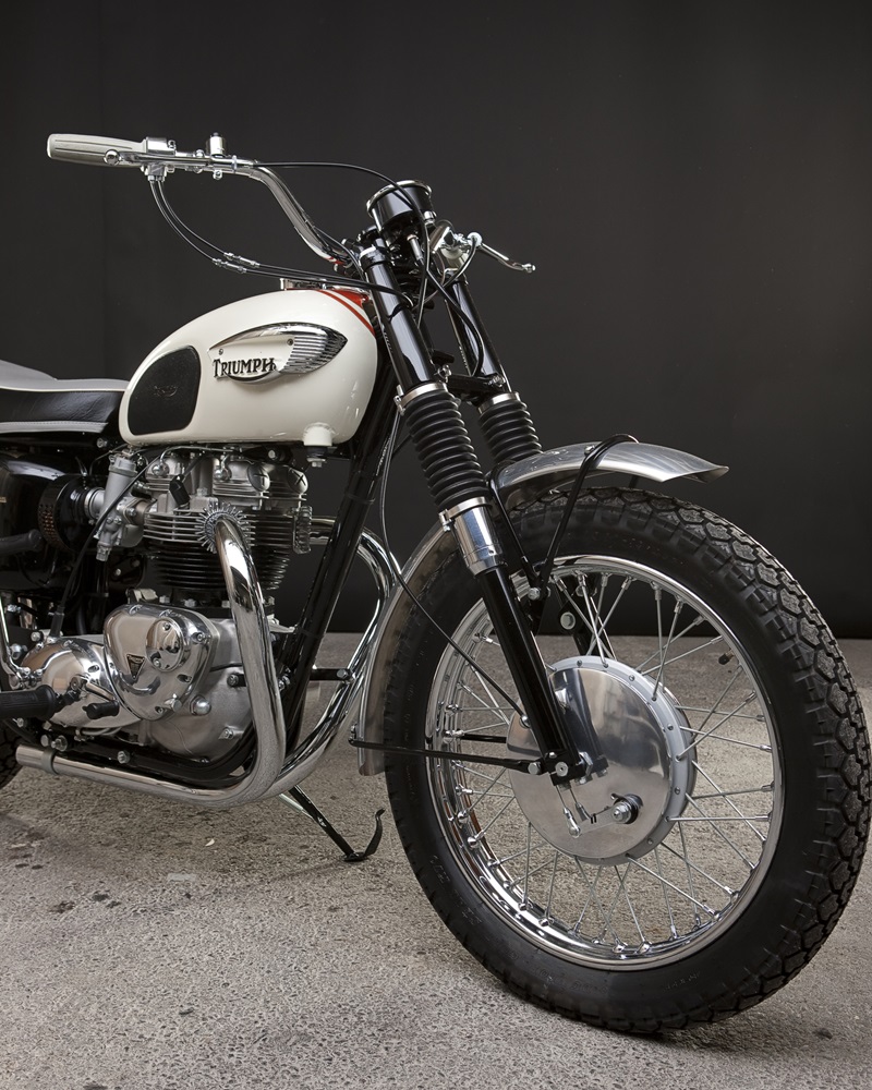 Отреставрированный мотоцикл Triumph TT Special T120C 1966