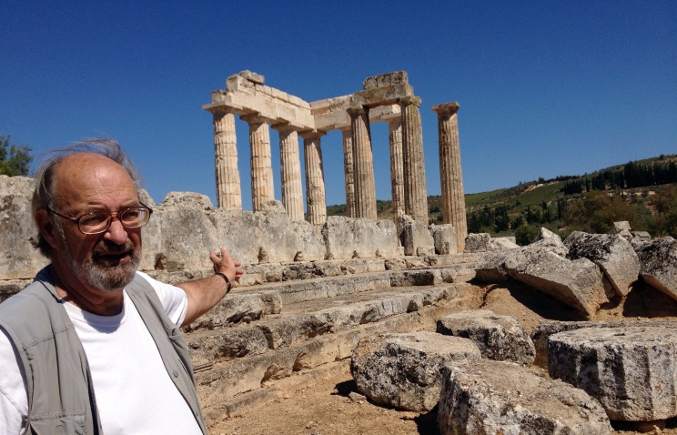 Археологи восстанавливают храм Зевса на развалинах древнегреческого города Немеа