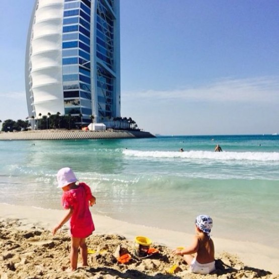 Филипп Киркоров с малышами отдыхает в Арабских Эмиратах (фото)