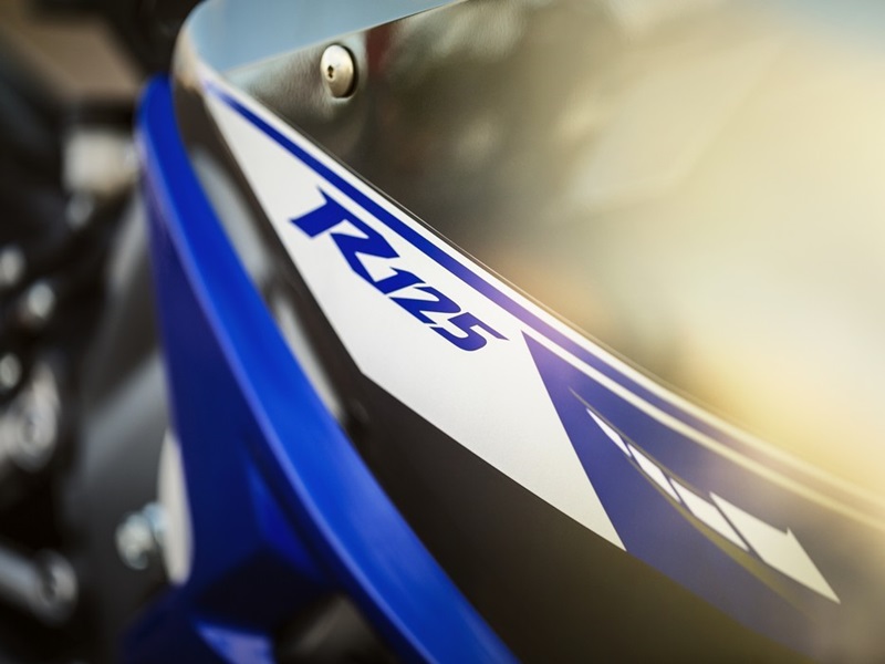 Yamaha YZF-R125 2014 - спортбайк для новичков
