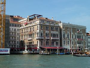Италия: венецианские отели остаются одними и самых дорогих в мире даже после снижения цен
