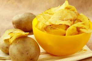 Картошка, чипсы, газировка - самые «толстые» продукты питания