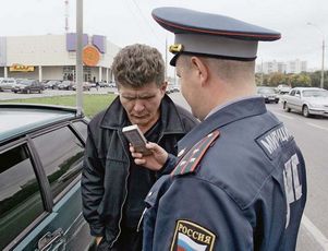 Более 16 тыс водителей были лишены прав из-за приема наркотиков в 2010 году, сообщил Нургалиев