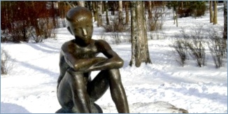 Скульптура «Память о детстве» в Санкт-Петербурге - The Sculpture «The Memory Of Childhood»