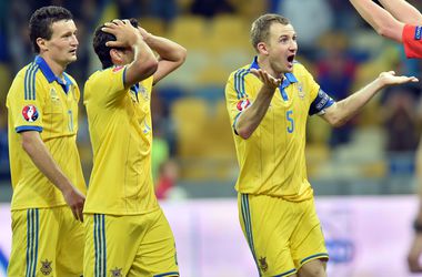 Украина на последних секундах упустила победу над Латвией - Ярмоленко в первом тайме открыл счет в матче, а латвийцы забили перед самым финальным свистком