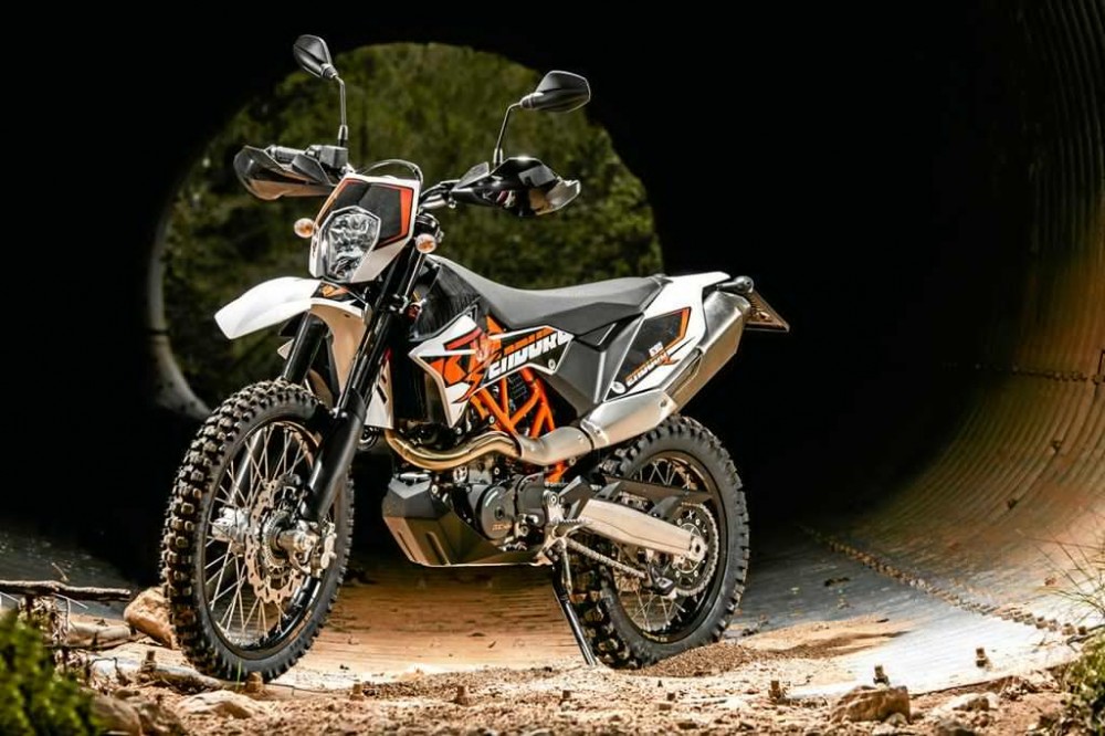 Компания KTM отзывает 409 мотоциклов KTM 690 Enduro R 2015