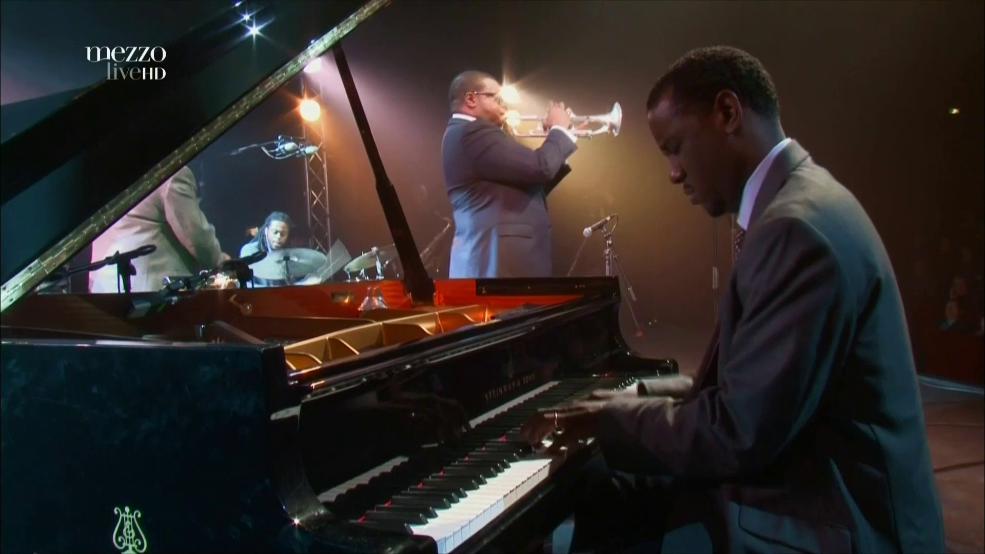 2011 Jeremy Pelt Quintet - Jazz en Tete [HDTV 1080p] 1