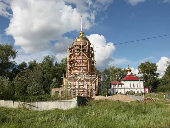 In Arkhangelsk is a reconstruction of the bell tower of the Cathedral ...